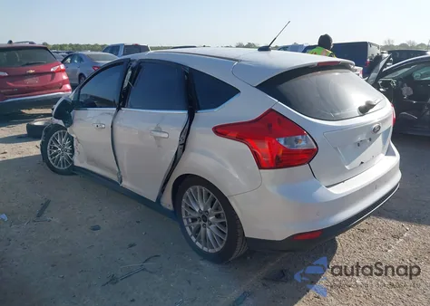 2014 Ford Focus Titanium from USA, damaged, VIN 1FADP3N25EL264660
